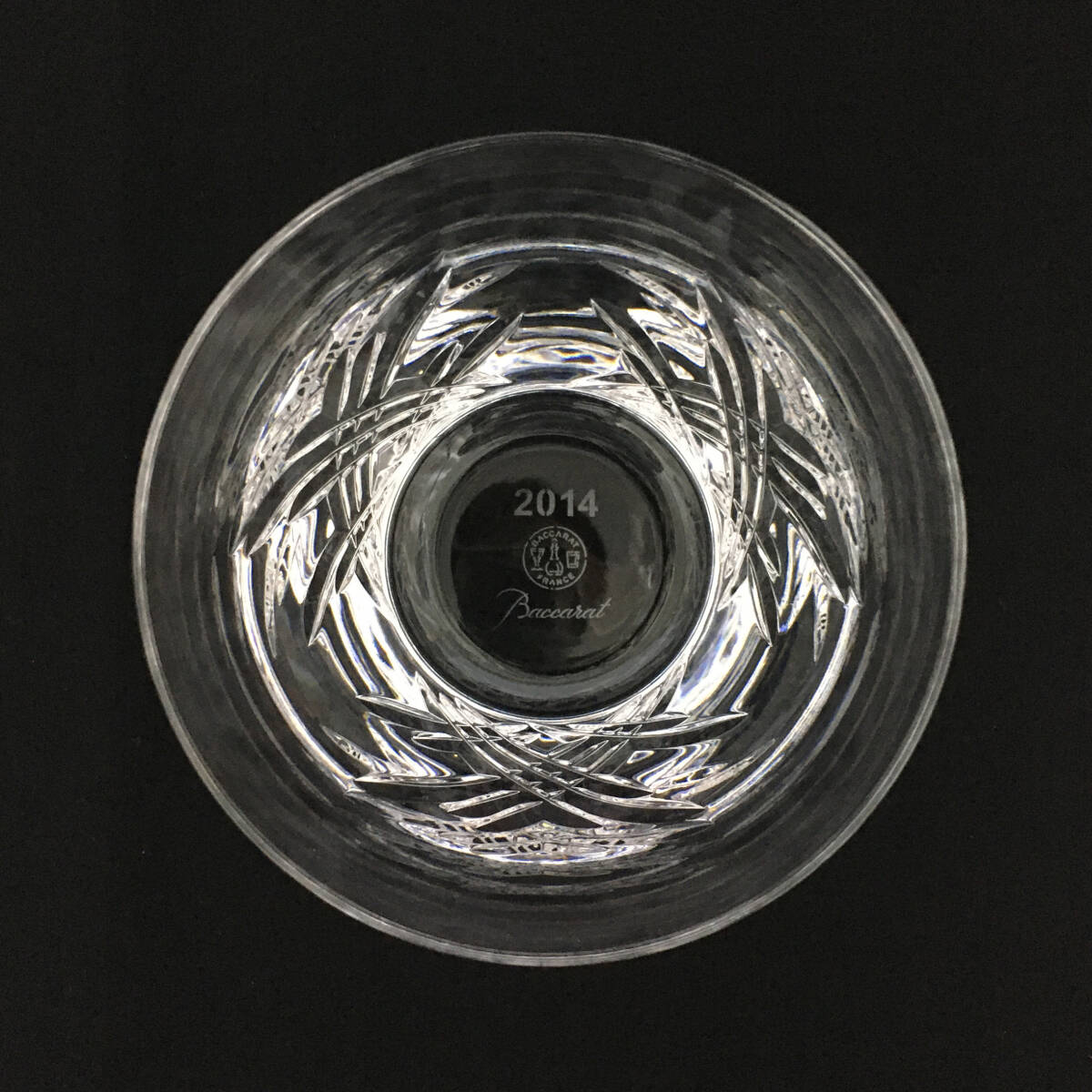 【美品】バカラ イヤータンブラー 2013 ビバ 2014 ステラ 箱付 ２客セット ロックグラス クリスタル カットガラス Baccaratの画像9