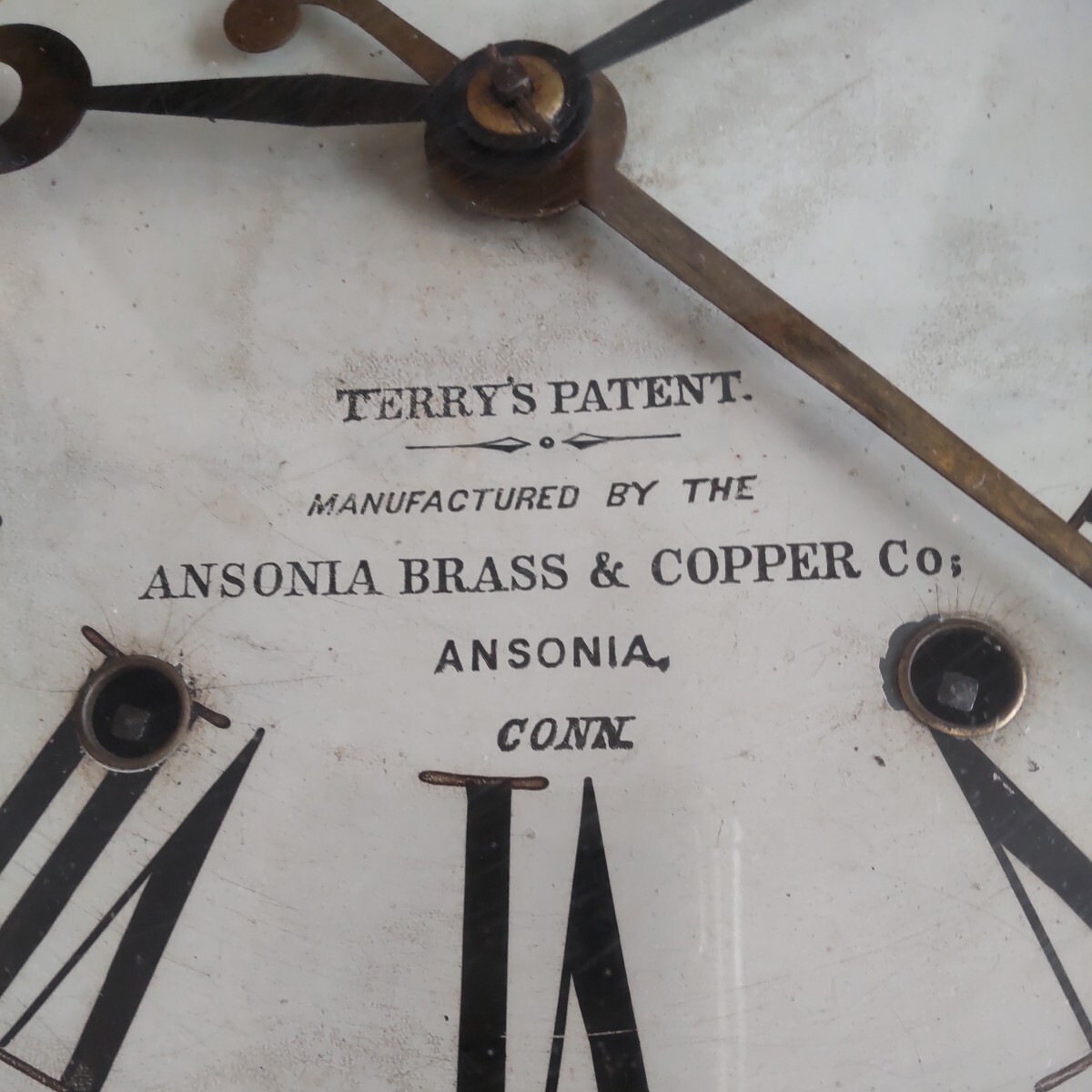 ANSONIA USA アンティーク 1870年代 初期アンソニア ゼンマイ式 掛時計 全長約63cm  月日時刻表示 古時計 ジャンク扱 希少品の画像4