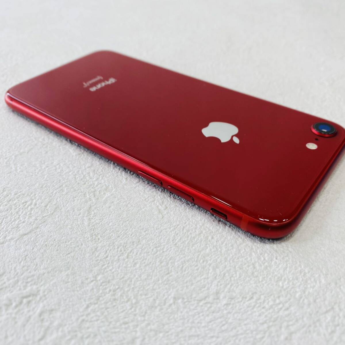 Apple iPhone 8 SIMフリー プロダクトレッドMRRY2J/A au判定◯の画像5
