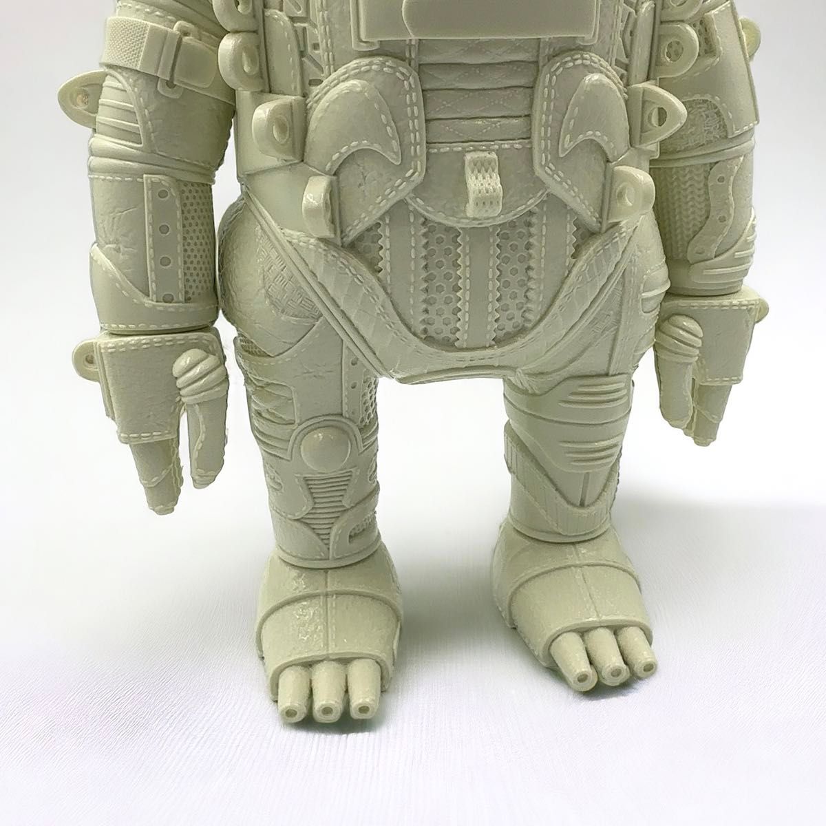 KICKS LAB.× MILKBOYTOYS 大怪獣ズック1期 ホワイト ソフビ キックスラボ ミルクボーイトイ