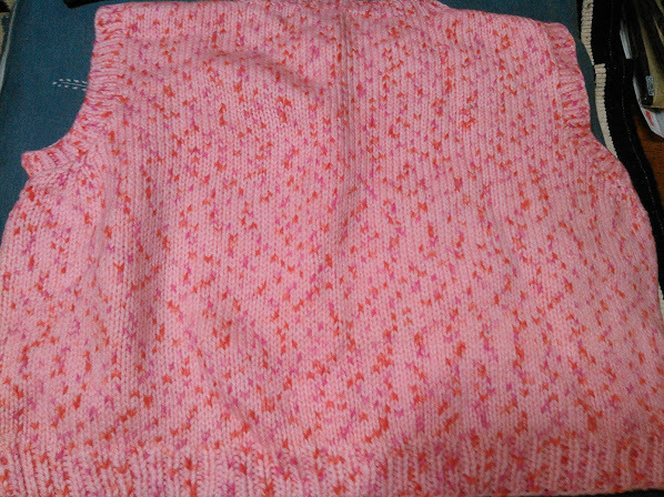 ピンクオレンジセーター
