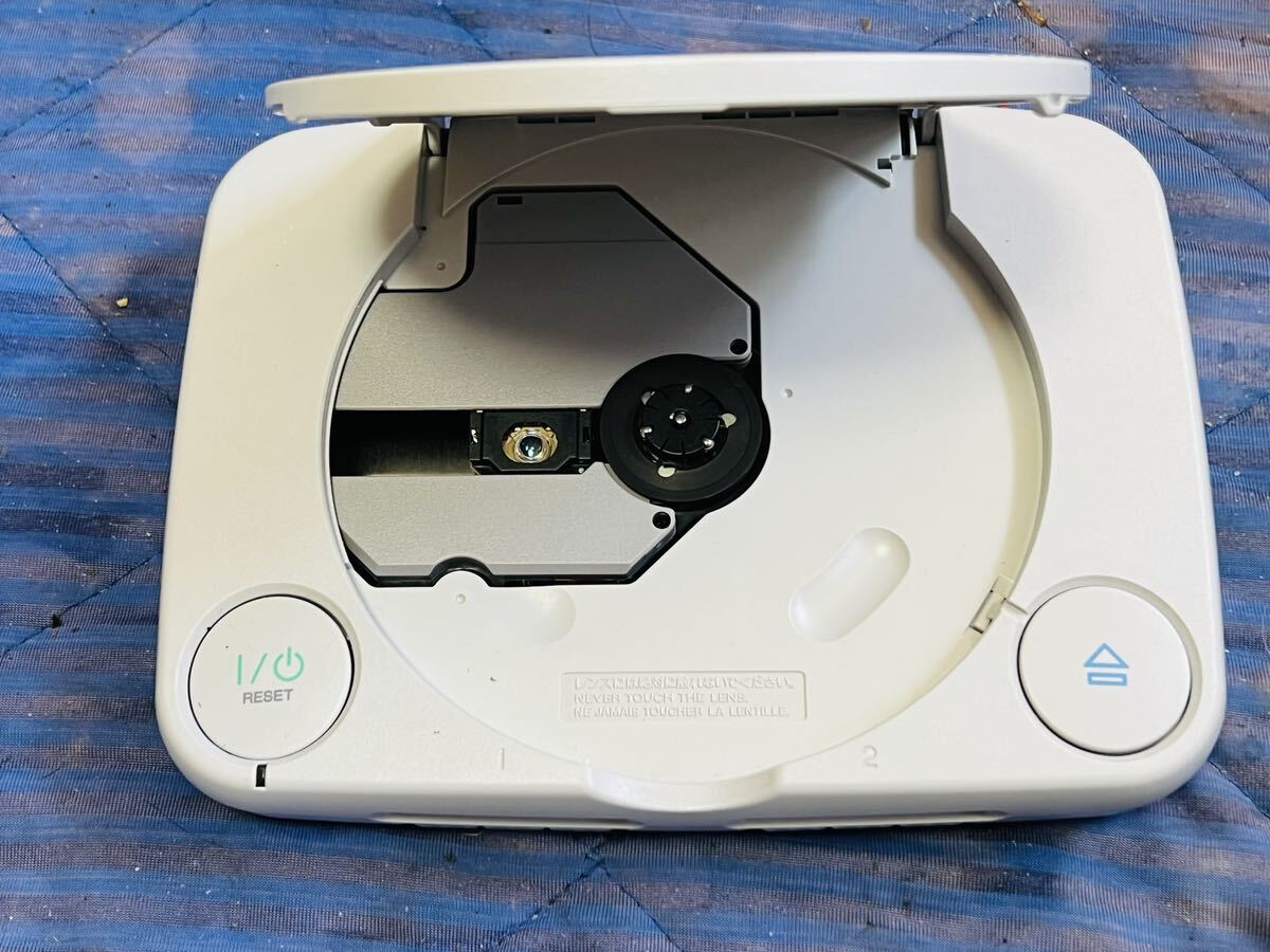 PlayStation PS one プレステ 本体 SCPH-100 ＆コントローラー＆ アダプター付_画像4