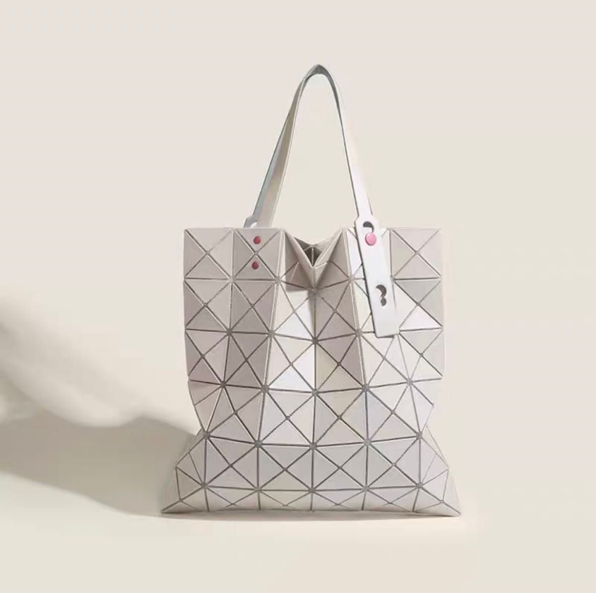 BAO BAO ISSEY MIYAKE イッセイミヤケ バオバオ トートバッグ BAO BAO ISSEY MIYAKE イッセイミヤケ バオバオ トートバッグ