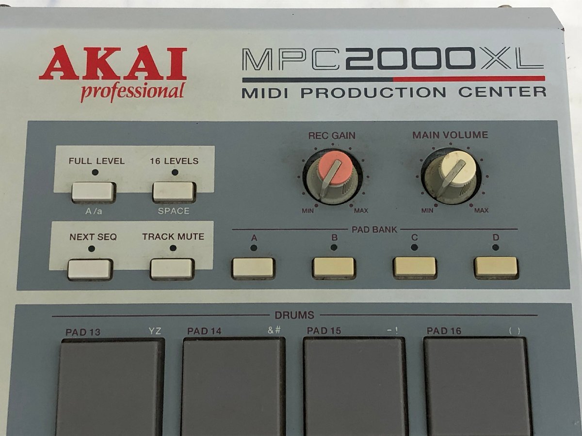 Y1257 中古品 PA機器 音源モジュール AKAI アカイ MPC2000XL サンプラー の画像3