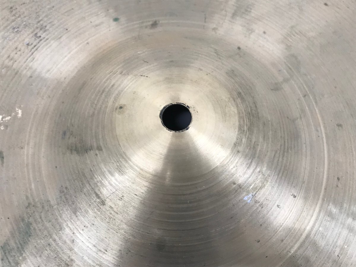Y1393 中古品 打楽器 シンバル Zildjian ジルジャン ROCK CRASH 18 / 45cmの画像8