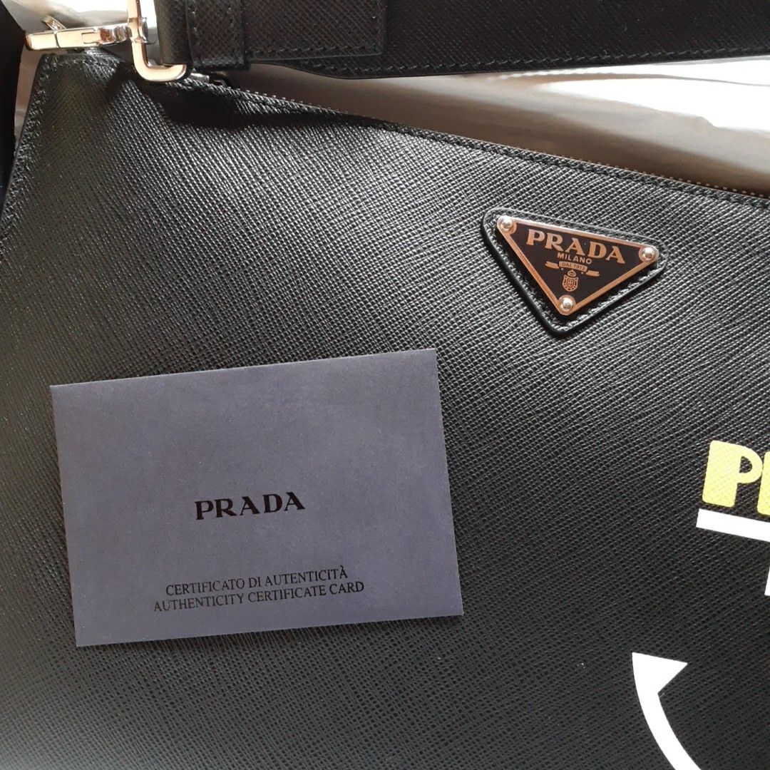 PRADA クラッチバッグ セカンドバッグ メンズ プラダ