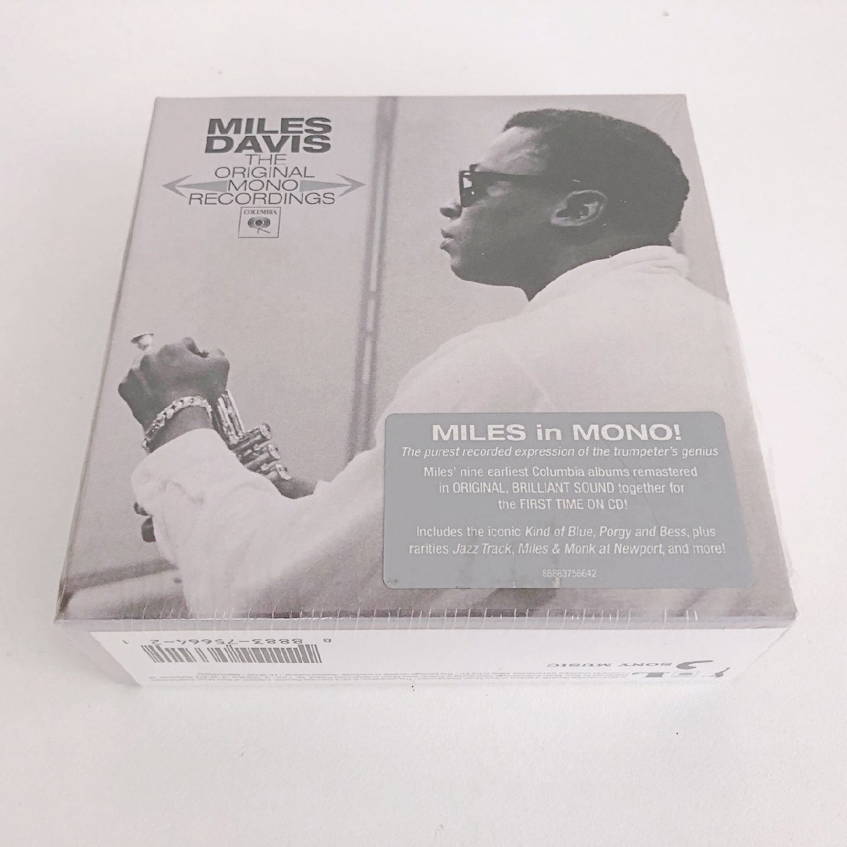 【美品】CD/ 9CD / MILES DAVIS / THE ORIGINAL MONO RECORDINGS / マイルス・デイヴィス / 輸入盤 9枚組 BOX 888837566421 40422_画像1