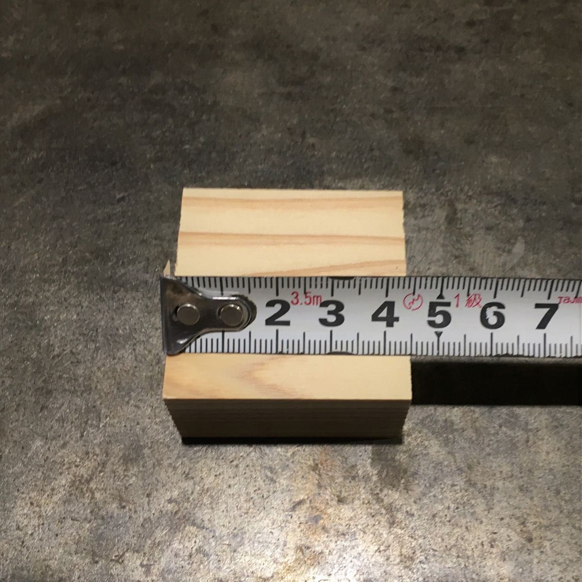 木材端材　国産杉無垢材　4.5cm角　100個セット 四角形　木工DIYや工作に