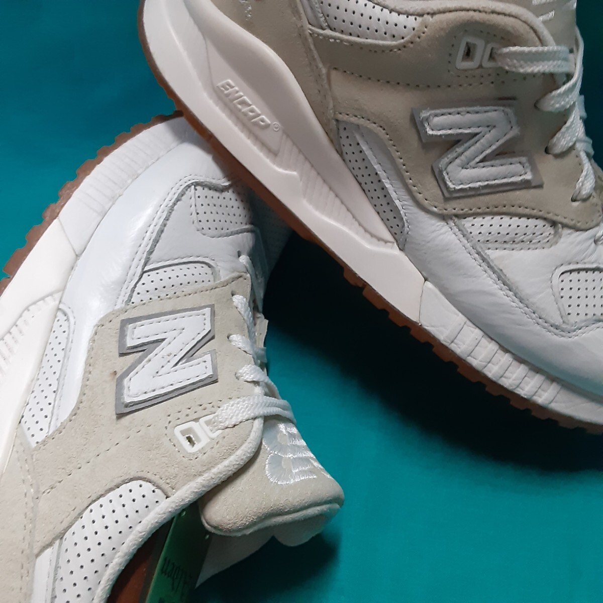  most price!.11990 jpy! masterpiece flagship model! high-end full kau leather! New balance M530 high class retro running sneakers! white grey rare 24.5!