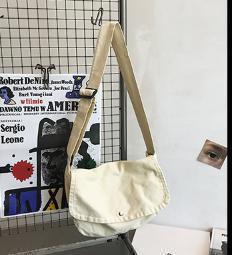  News paper bag messenger bag white Vintage American Casual 