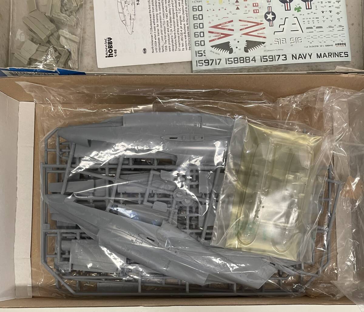 送料510円〜 希少 未組立品 スペシャルホビー 1/48 ノースアメリカン T-2 バックアイ Buckeye エッチング/レジンパーツ付 プラモデル 昭和_画像3