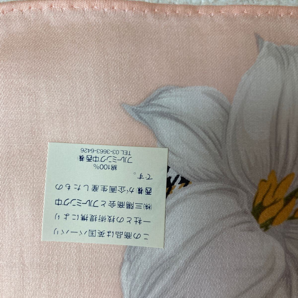 未使用　バーバリー　大判ハンカチ　スカーフ　花柄　ノバチェック　ピンク系　約50cm　040222_画像4