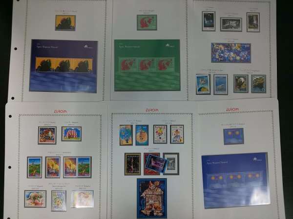 0401F06 外国切手 スイス スペイン ウクライナ トルコ バチカン 小型シート等 ５５ページ バインダー付きの画像8