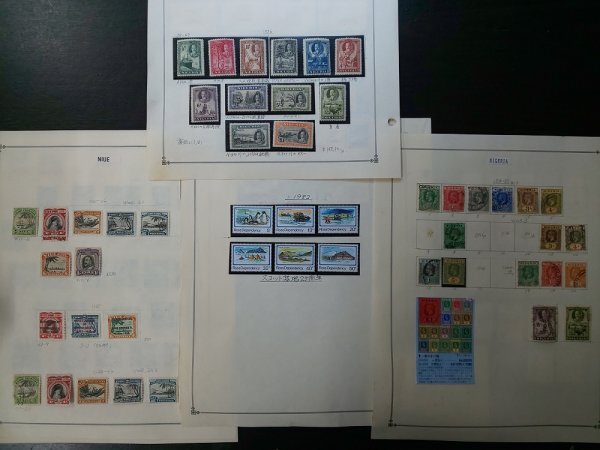 0403F71 外国切手 ニュージーランド ニウエ ナイジェリア 使用済みまとめ 台紙に貼りつき有＊詳細は写真でご確認くださいの画像5