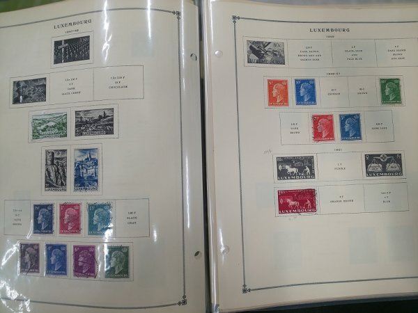 0501F07 外国切手 ルクセンブルグ 1914～ イタリア 使用済み 1冊まとめ ＊台紙に貼りつき有の画像3