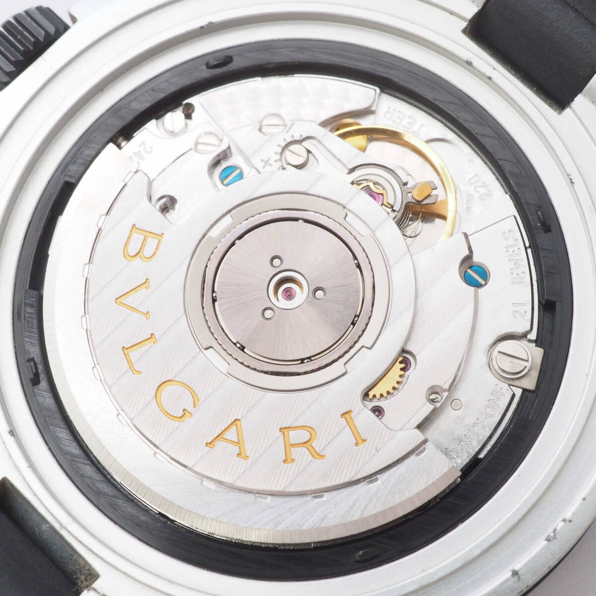 ブルガリ アルミニウム AL38TA BVLGARI ALUMINIUM デイト 21石 自動巻 ブラック カーボンダイヤル メンズ 男性 腕時計[M95122-AN1の画像8