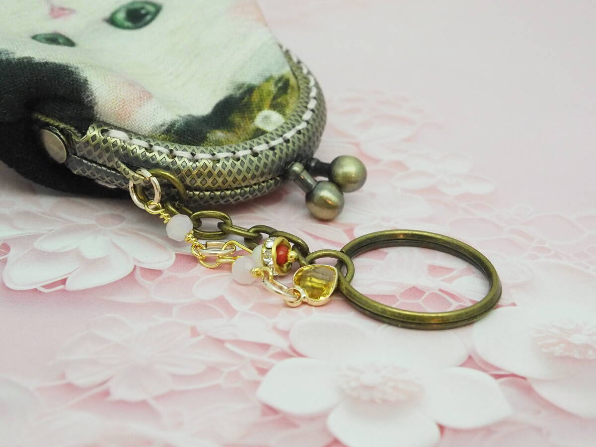 [ beautiful white cat ] bulrush . bag charm ( clasp 5 centimeter )