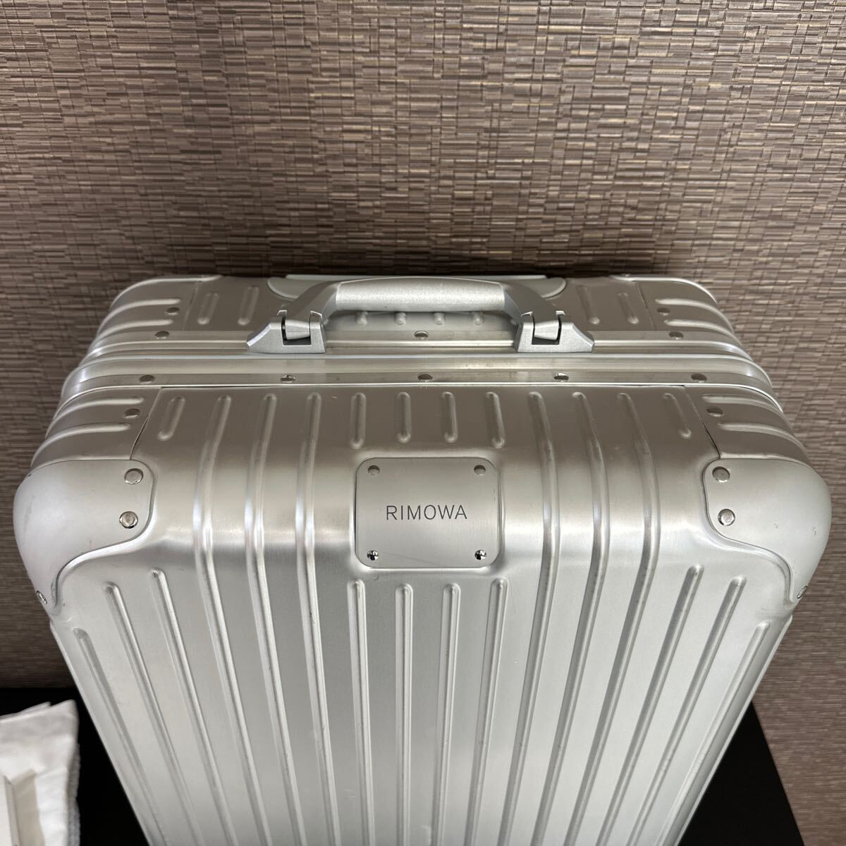 【美品】RIMOWA リモワ ORIGINAL CABIN PLUS オリジナル キャビン プラス キャリーケース 925.56 トパーズ 49L 4輪の画像3