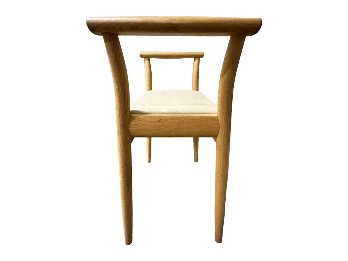 ※送料落札後連絡 美品 飛騨産業 マチュリテ Po Chair ポーチェア スツール FJ290A WO PU31 椅子 イス 家具 インテリア アームチェア 1人掛の画像5