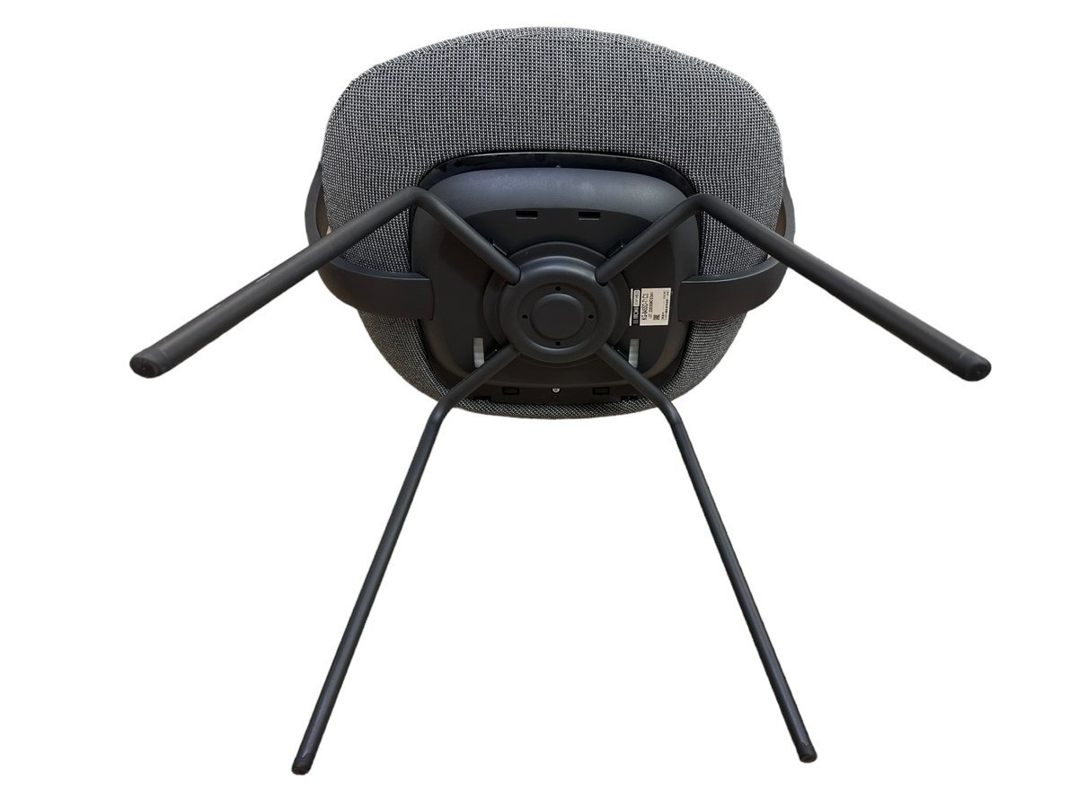 【美品】ITOKI イトーキ vertebra03 バテーブラ03シリーズ KG845SD-T1C3 ミーティングチェア 多目的チェア 椅子 肘あり 仕事用 1人掛け机の画像9