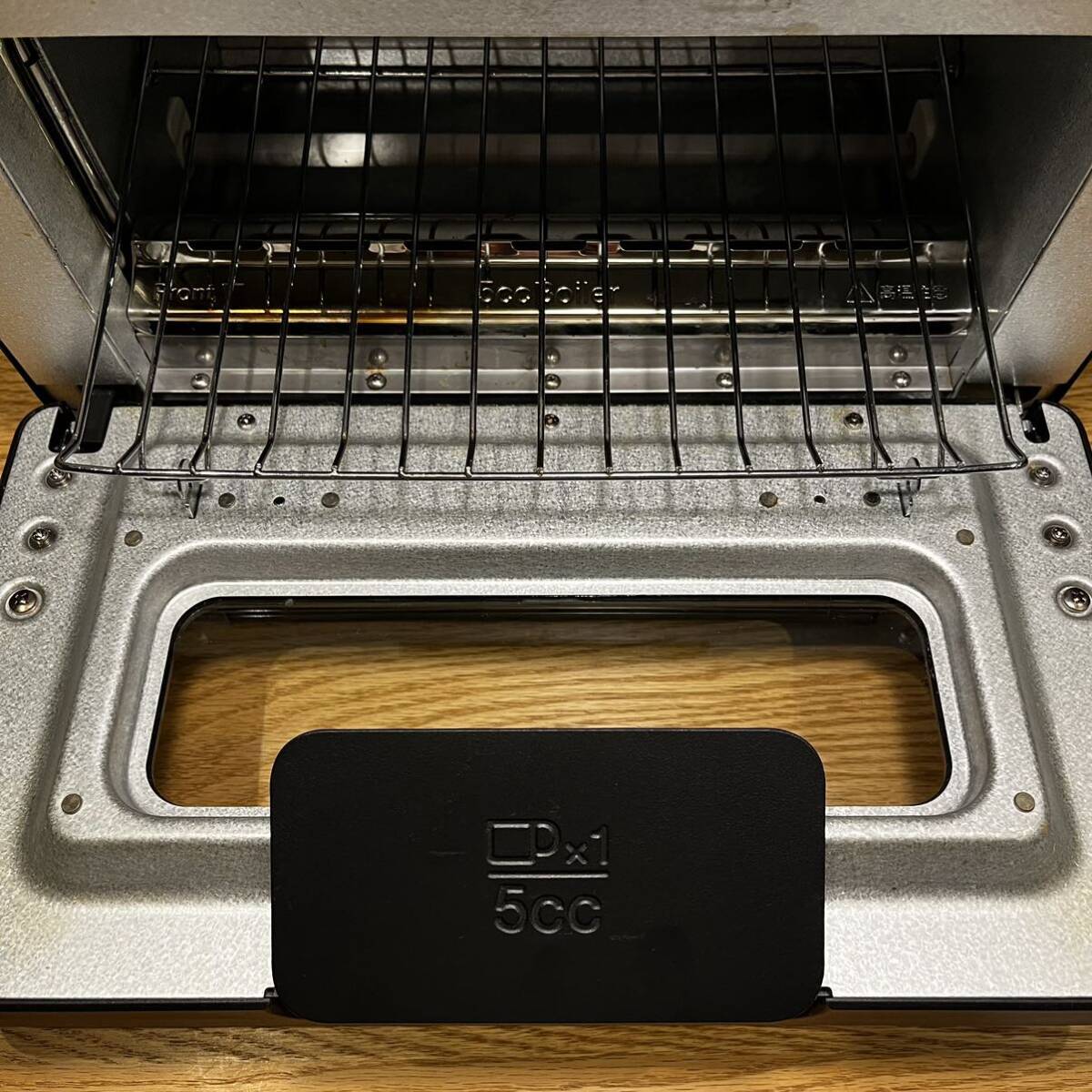 【送料込み】BALMUDA The Toaster K01E-KG 2018年製 バルミューダ ザ トースター 通電動作確認済み ブラックの画像6