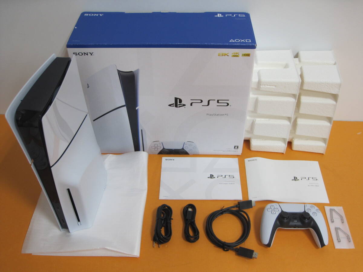 072) 中古 playstation5 slim(プレイステーション5スリム) CFI-2000A 1TBの画像2