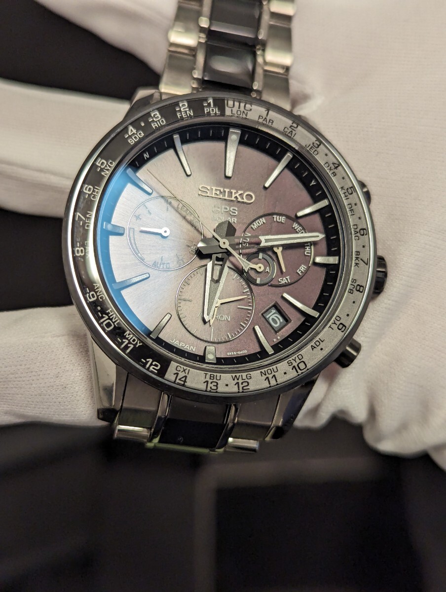 ★極上美品★限定アストロン SBXC011 チタン×セラミック SEIKO ASTRON 腕時計 黒文字盤の画像9