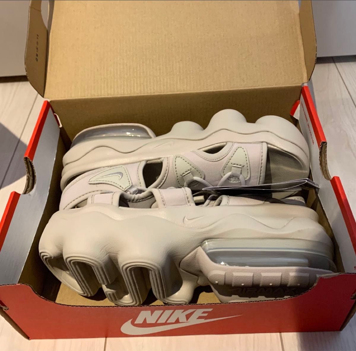 2024年新色】限定品 NIKE エアマックスココ クリーム/ホワイト 2024年新色】限定品 NIKE エアマックスココ クリーム/ホワイト