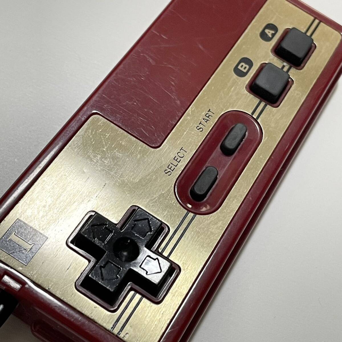 初代ファミコン 四角ボタン コントローラー 1P/2Pセット (FC/FAMICOM/初期型/任天堂/Nintendo)の画像6