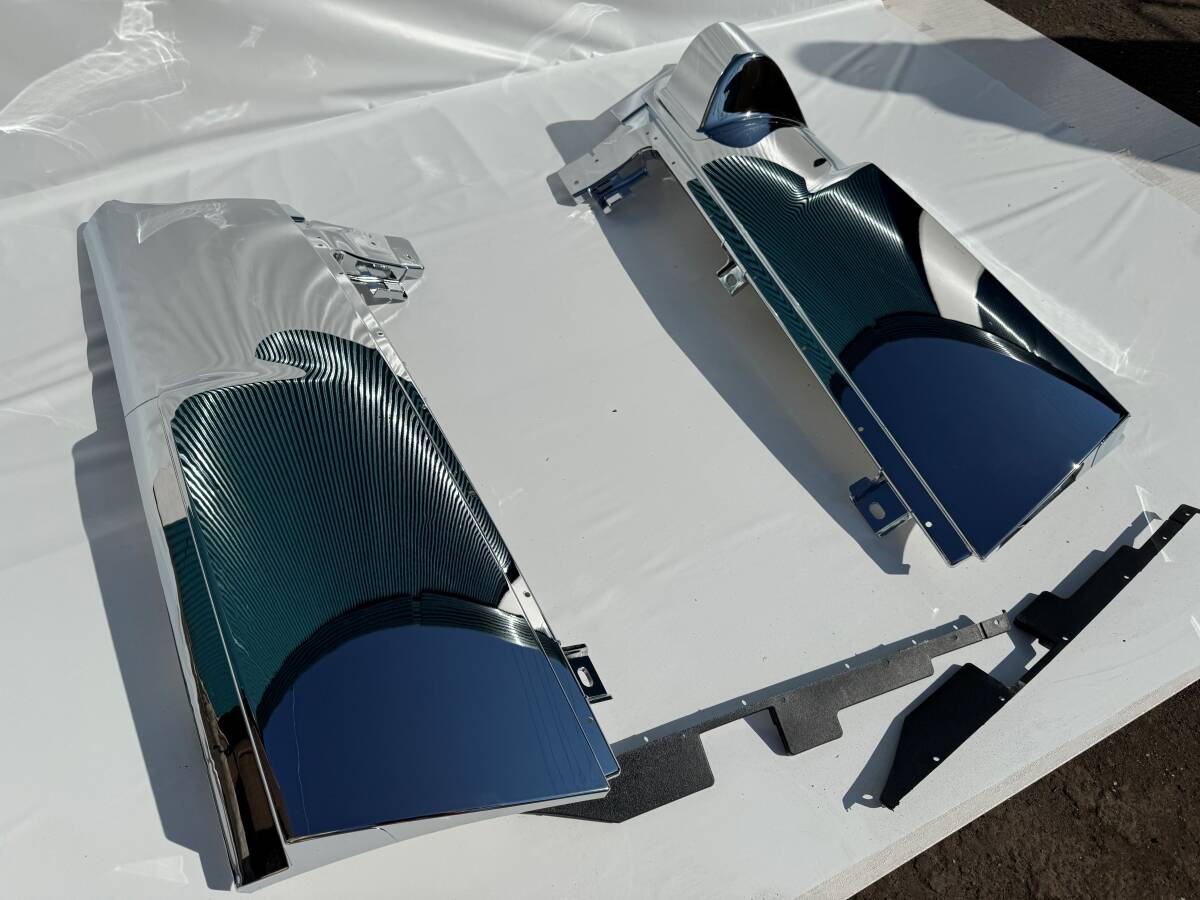 いすゞ ギガ GIGA ファイブスター コーナーパネル 左右セット メッキ 新品未使用品 No.1３ カスタムパーツトラック メッキパーツの画像4
