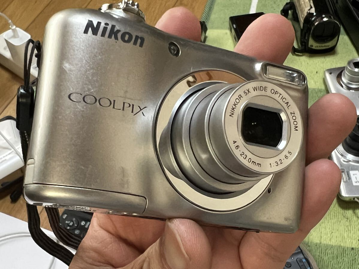 NIKON ニコンデジタルカメラ COOPIX A10 動作品　(FB-DHT)_画像2
