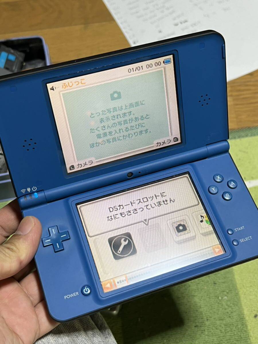 任天堂 ニンテンドー Nintendo DSi LL 綺麗　アダプター付き　バッテリー無し　動作品_画像1