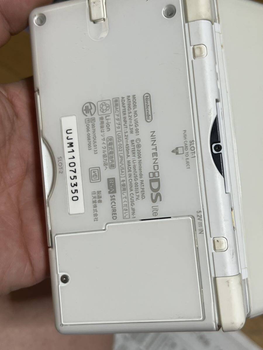 Nintendo 任天堂 DS Lite バッテリー無し 動作品(FB-NH6)の画像4
