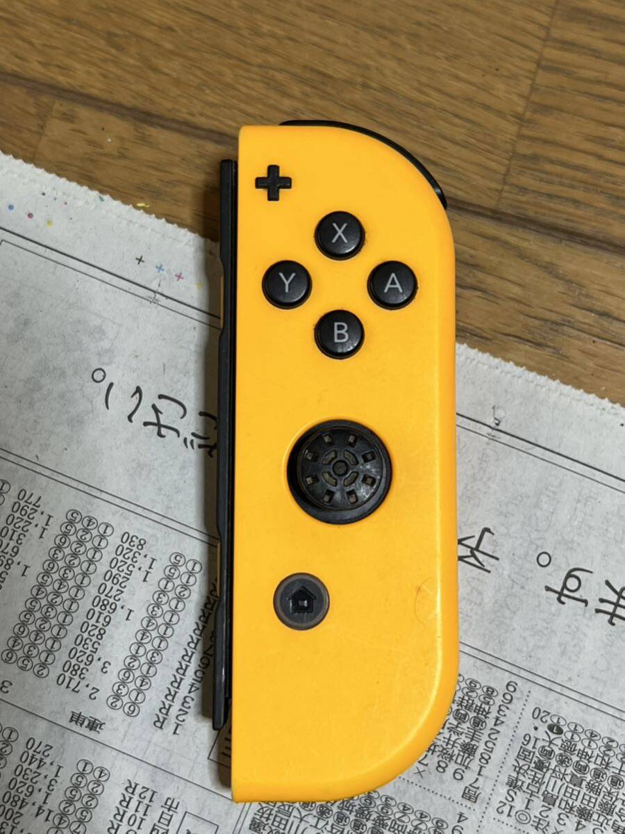 Nintendo Switch ニンテンドースイッチ Joy-Con 右 ジャンクの画像1