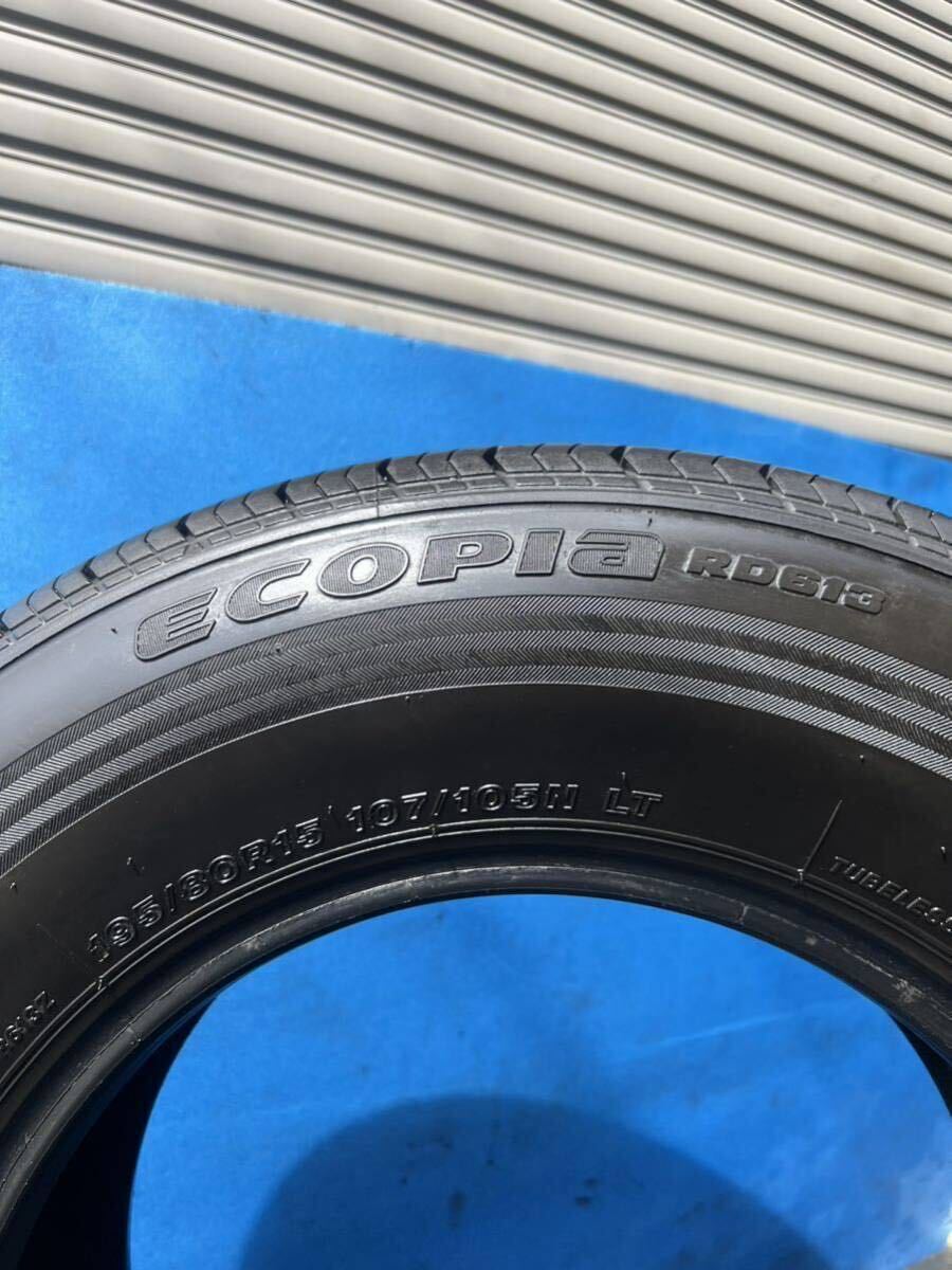 【BRIDGESTONE ecopiaRD613ブリヂストン】《195/80R15 107/105N LT》22年製【送料無料※一部地域有料】中古タイヤ2本セット◆バリ山◆_画像8