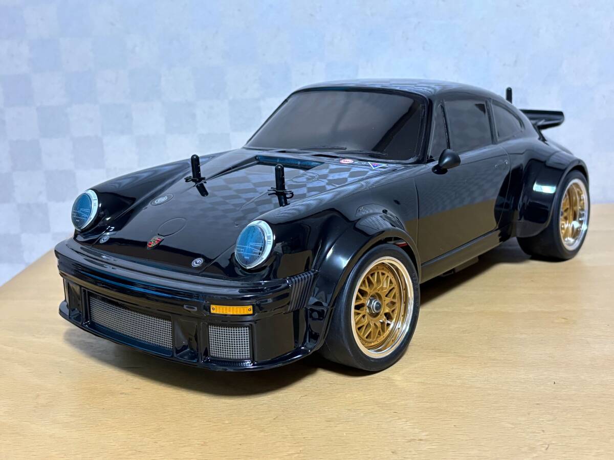 タミヤ 1/10電動RC PORSCHE TURBO RSR TYPE 934 BLACK EDITION （TA02SWシャーシ） 完成品の画像1