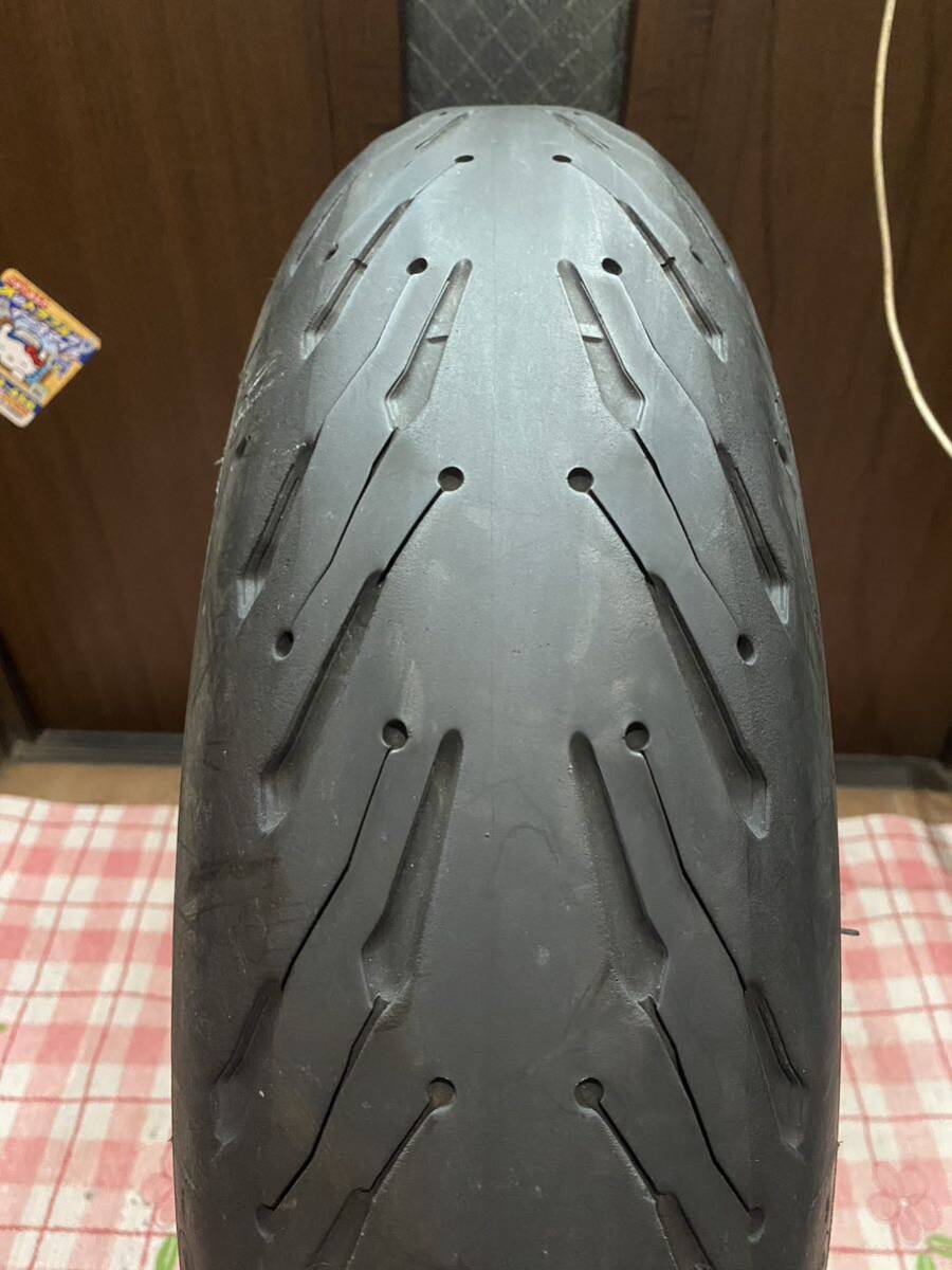 中古MCタイヤ 2021年製造 MICHELIN 2CT+ ROAD5 160/60ZR17 パンク修理痕あり ミシュラン ロード5 160 60 17 3521 A2975の画像1