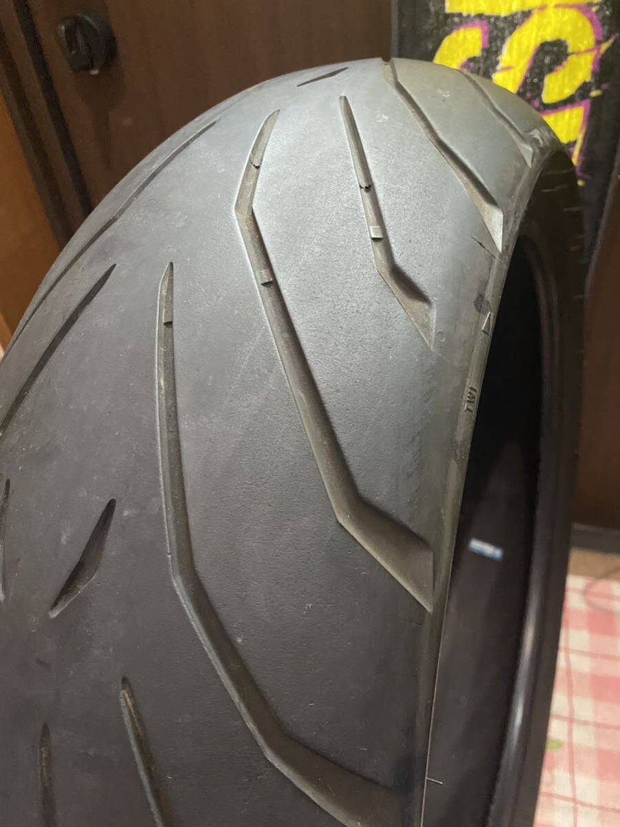 中古MCタイヤ 2021年製造 PIRELLI ANGEL GT 190/50ZR17 ピレリ エンジェル 190 50 17 2521 A2985の画像2