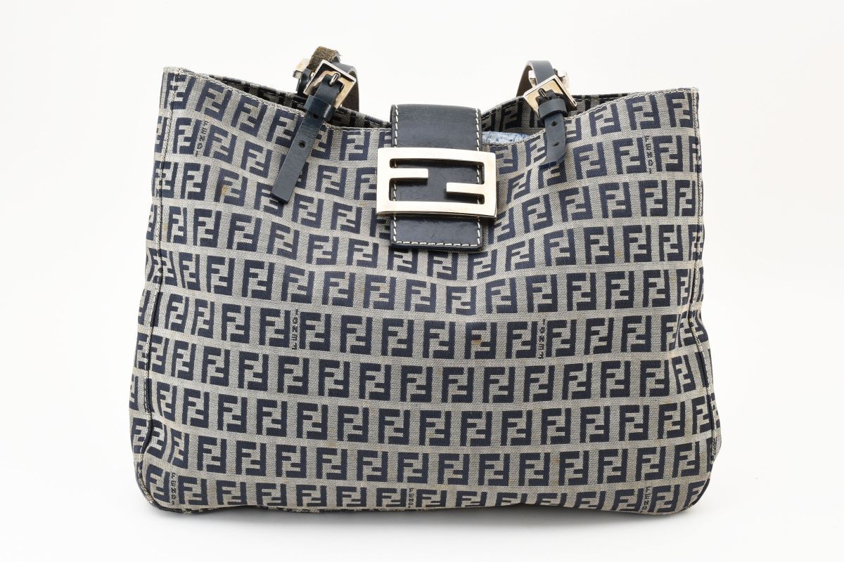 1円 FENDI フェンディ ズッキーノ キャンバス レザー バケット トートバッグ 肩掛け ショルダーバッグ ロゴ金具 2321-26726-018 24-1291