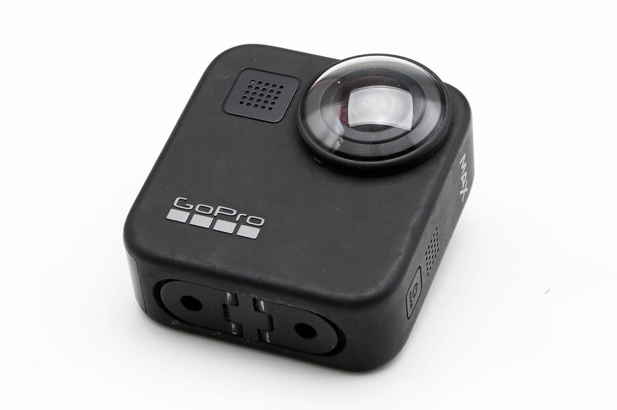 ゴープロ GoPro MAX ビデオカメラ 動作確認済み 美品 純正USBケーブル付き 360度カメラ アクションカメラ ヒーロー マックスの画像4