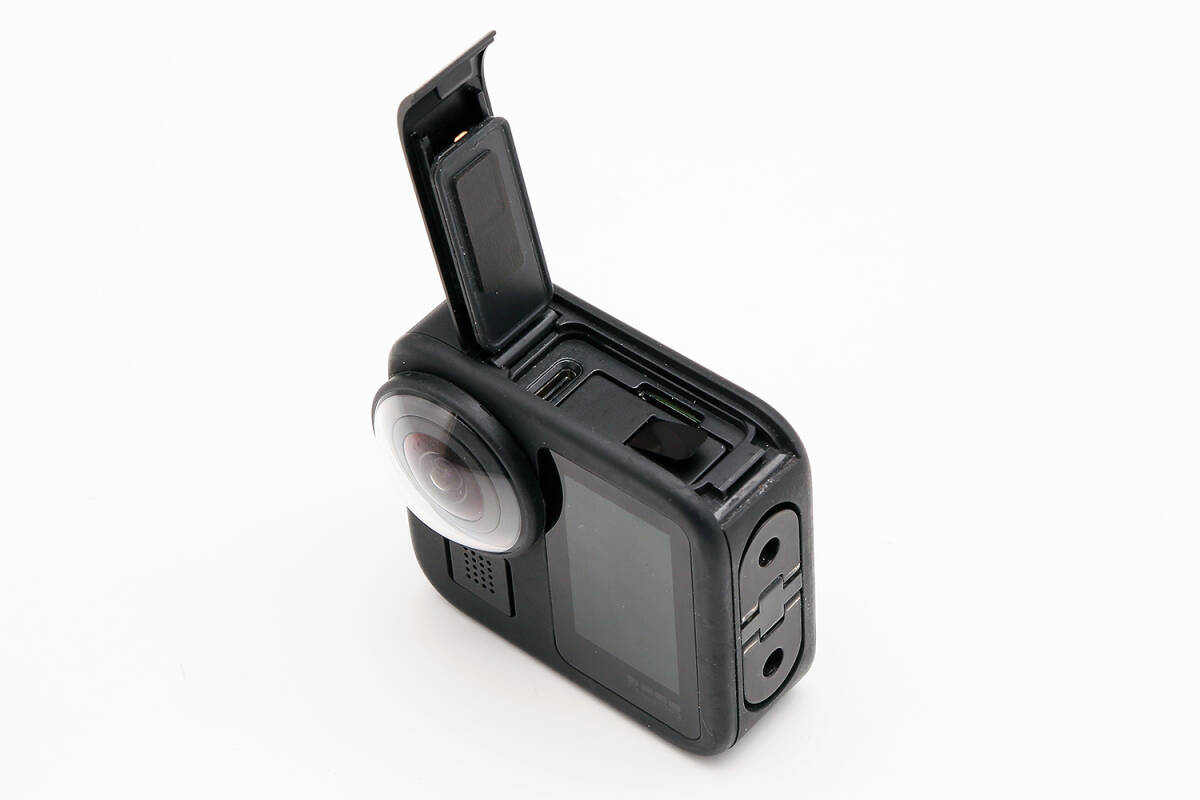 ゴープロ GoPro MAX ビデオカメラ 動作確認済み 美品 純正USBケーブル付き 360度カメラ アクションカメラ ヒーロー マックスの画像10