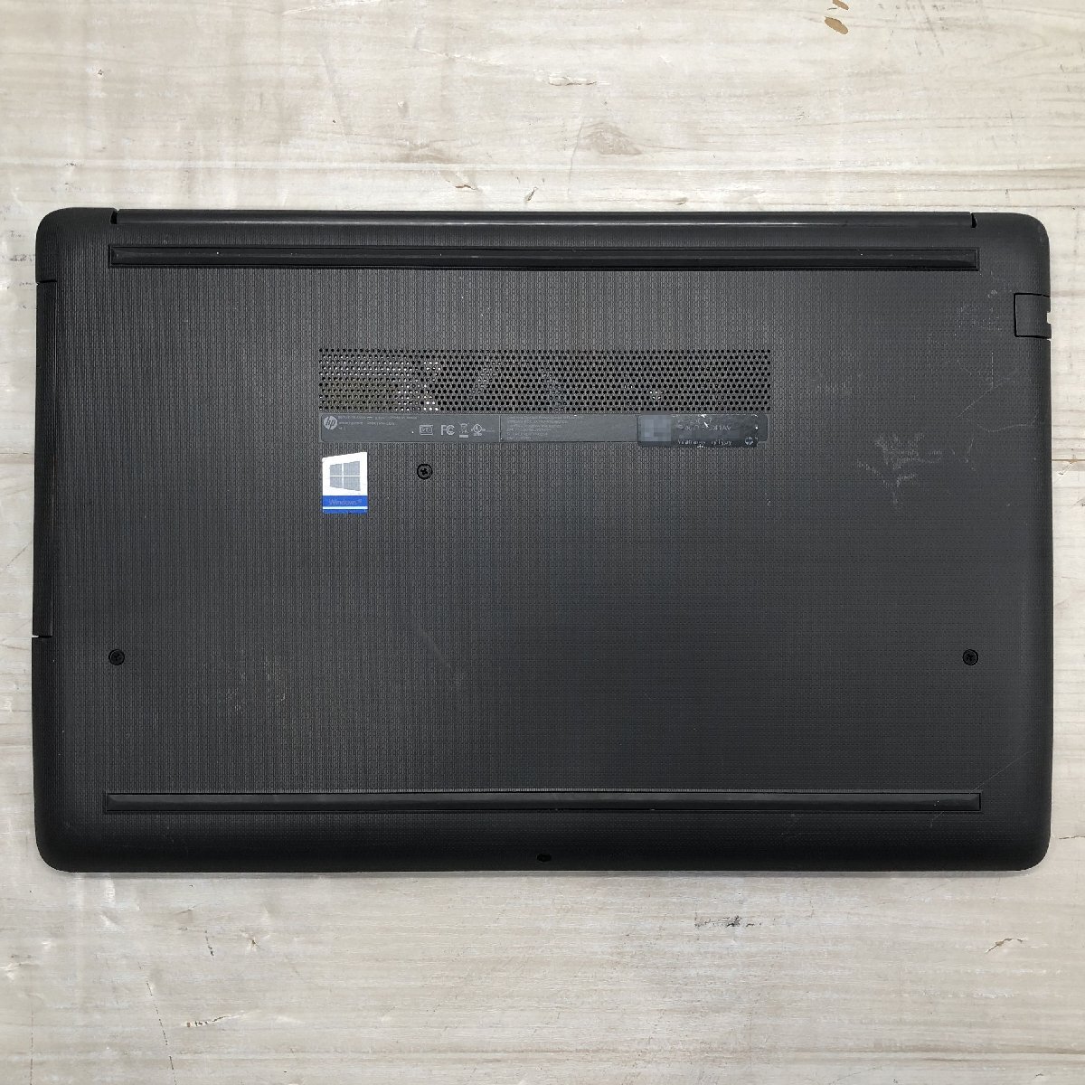 Hewlett-Packard HP 250 G7 Core i5 8265U 1.60GHz/8GB/256GB(NVMe) 〔A0305〕