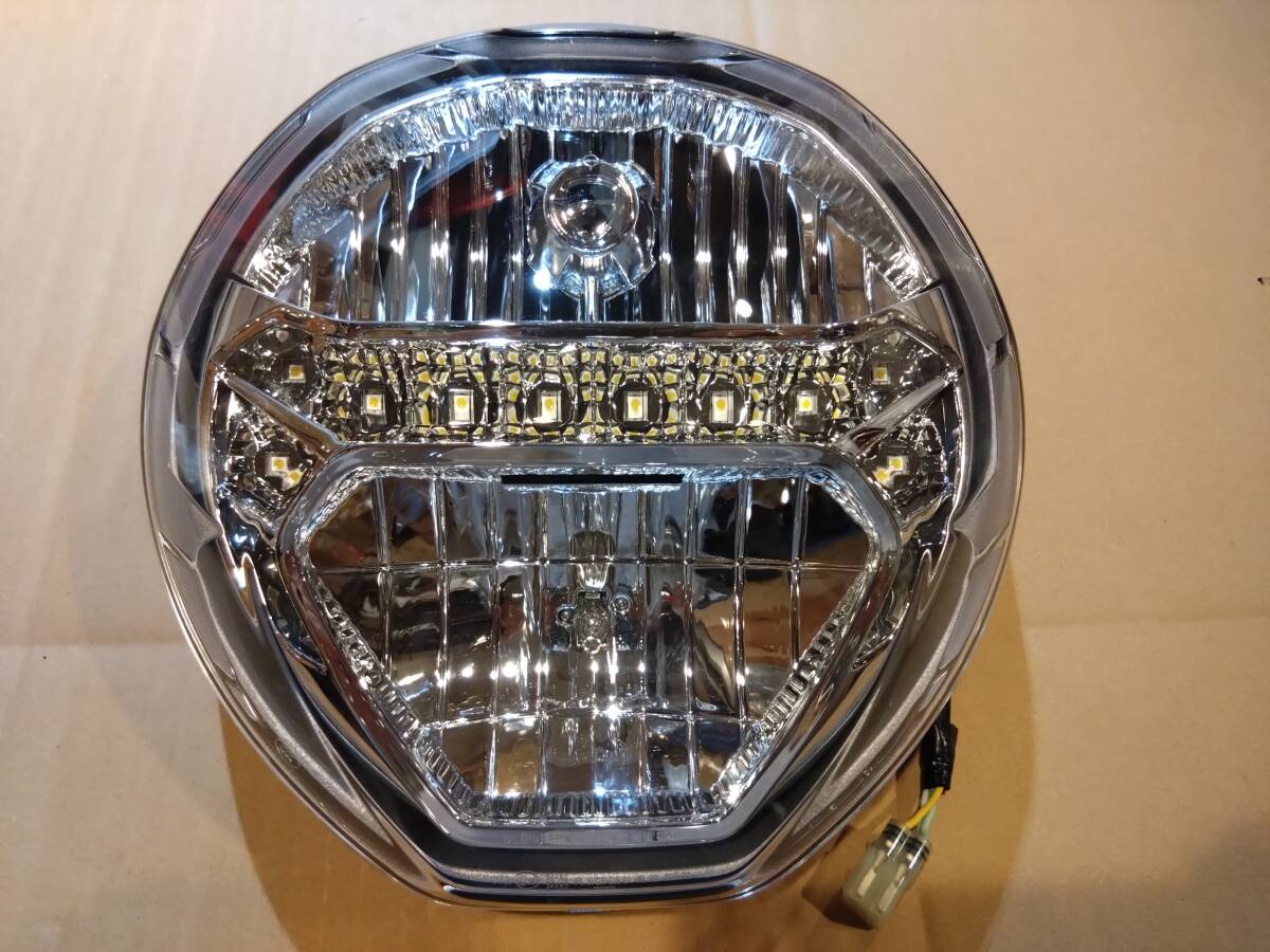 DUCATI 純正 モンスター797 LED ヘッドライト DUCATI MONSTER 797 ドゥカティ 新車外し！傷なし！綺麗！433.1.394.1A 520.1.039.1BB_画像2