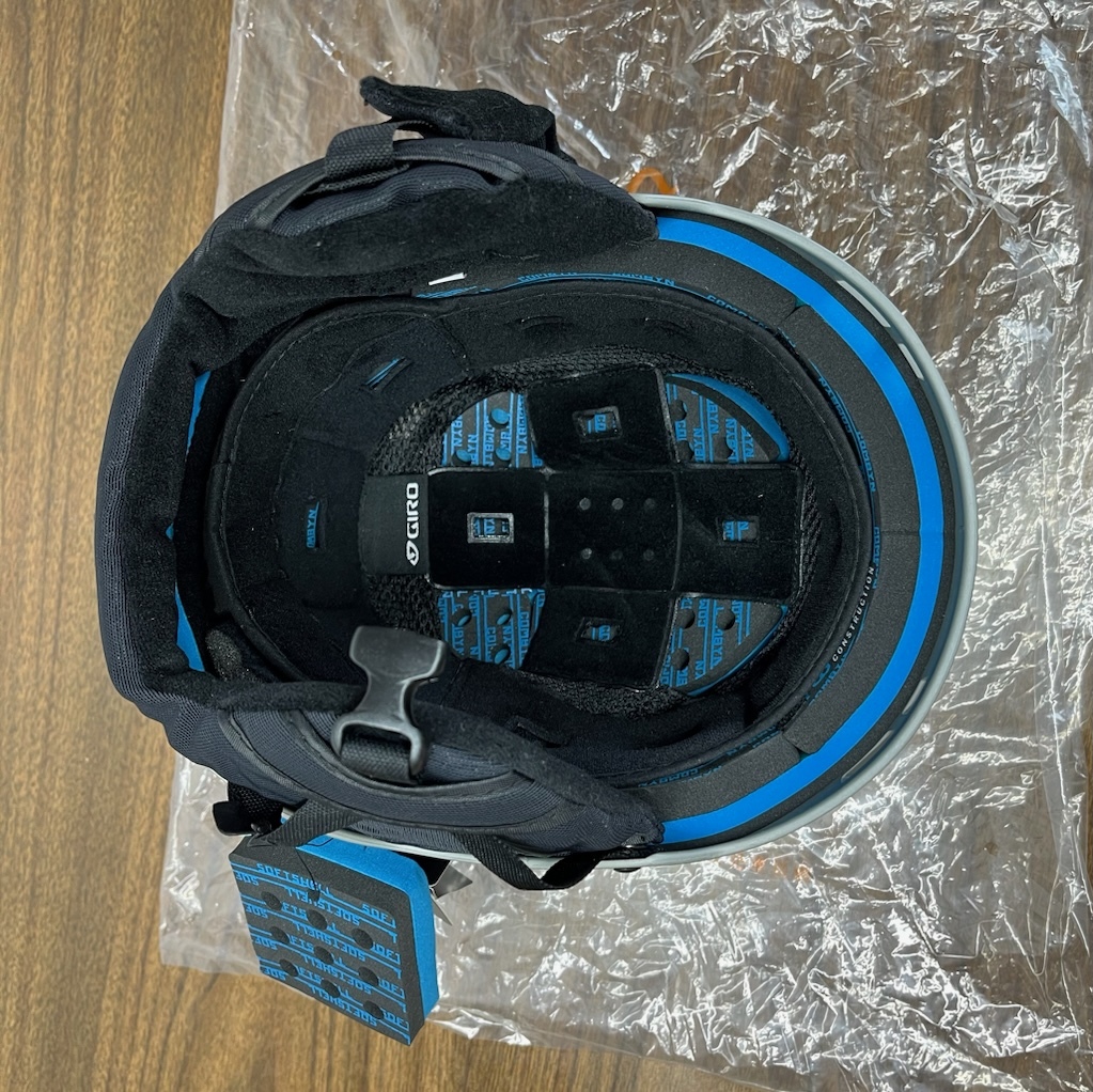 1円 未使用 新品 17 GIRO HELMET COMBYN Sサイズ(52-55.5cm) スキー スノーボード ジロ ヘルメット の画像6