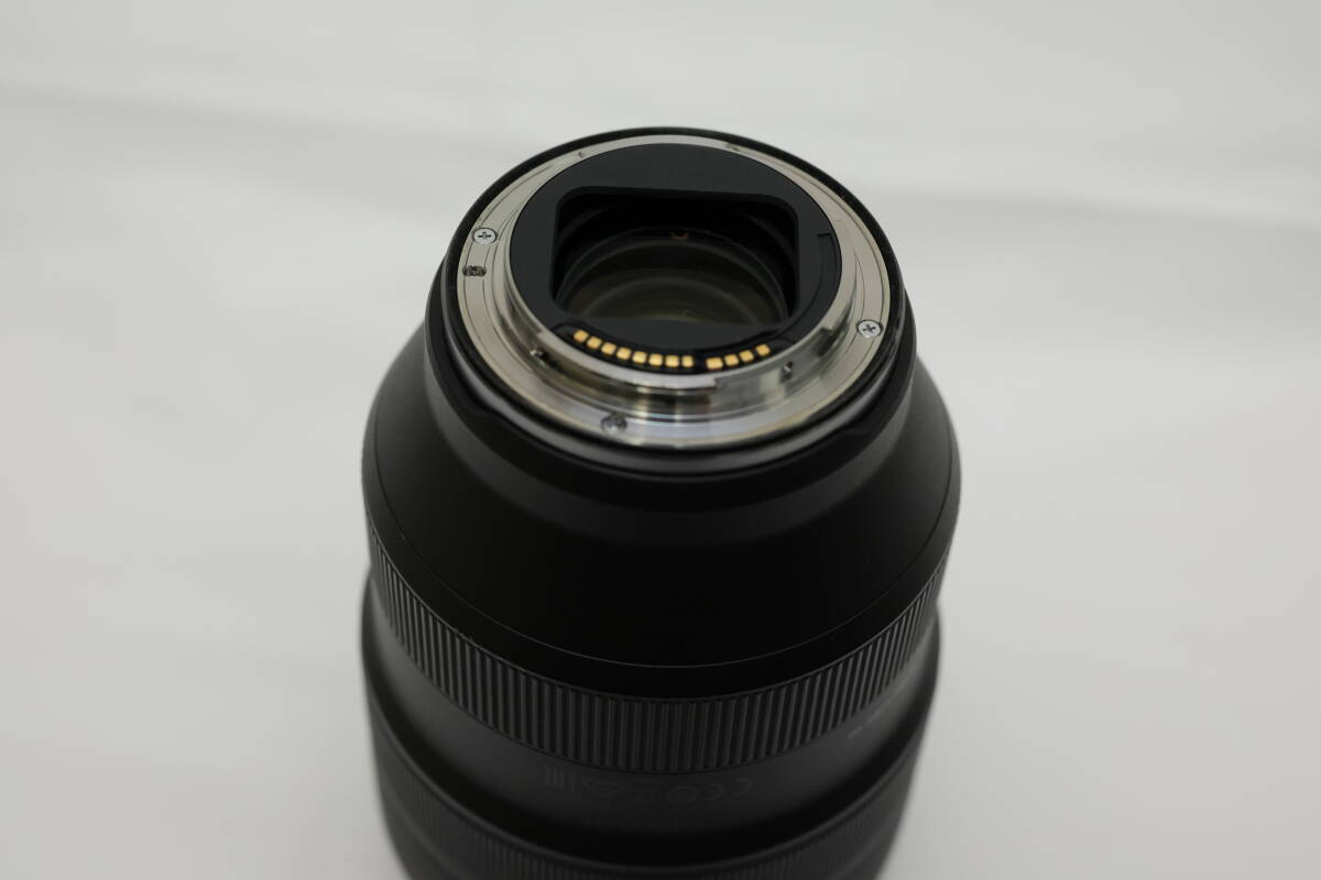 Canon キャノン カメラレンズ RF 28-70ｍｍ F2 L USM PLフィルター付き_画像4