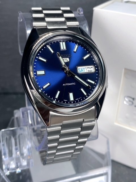 新品 SEIKO セイコー 正規品 腕時計 SEIKO5 セイコー5 オートマチック 自動巻き 防水 アナログ カレンダー ステンレス ブルー プレゼントの画像2