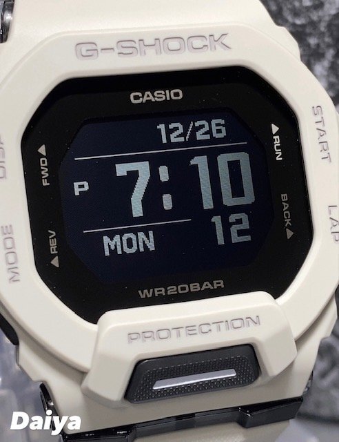 新品 正規品 腕時計 CASIO カシオ G-SQUAD ジースクワッド Bluetooth搭載 モバイルリンク クオーツ デジタル腕時計 多機能 防水 プレゼントの画像1