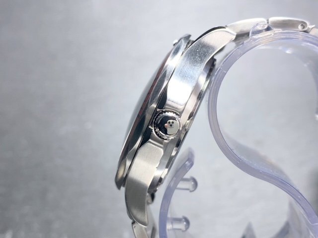 新品 TECHNOS テクノス 腕時計 正規品 アナログ腕時計 クオーツ カレンダー 10気圧防水 ステンレス シンプル オレンジ メンズ プレゼントの画像5