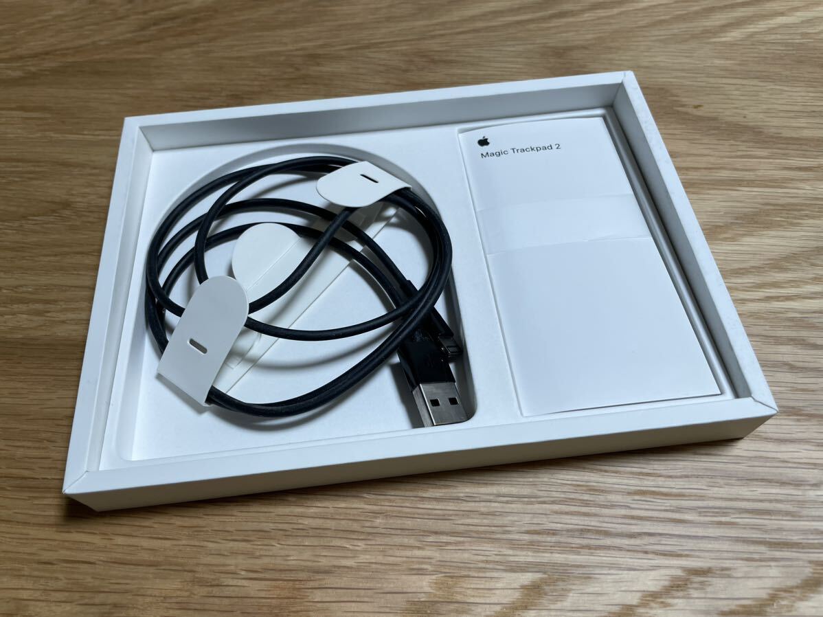 【中古美品】Apple Magic Trackpad 2 - スペースグレイの画像4