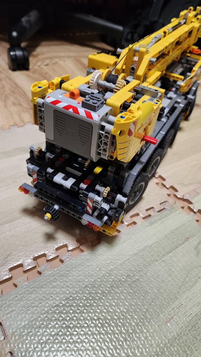 LEGO 42009 モービル・クレーン MKⅡの画像4